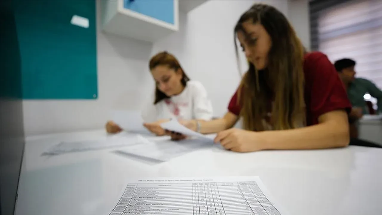 Üniversite kaydı için neler gerekli?