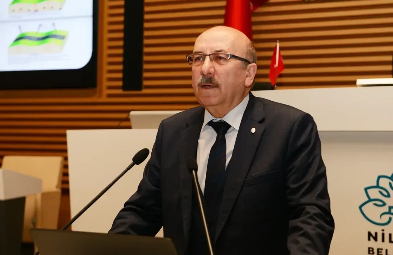 Ünlü profesörden Sındırgı için endişe veren deprem tespiti! 'Olağan değil' diyerek uyardı