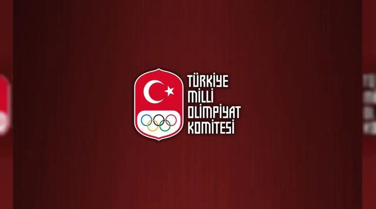 Yüzme yarışında korkutan olay! Rus yüzücü İstanbul Boğazı’nda kayboldu