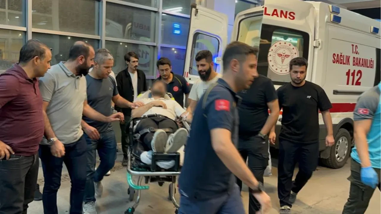 Adıyaman'da feci kaza! Çok sayıda polis yaralandı