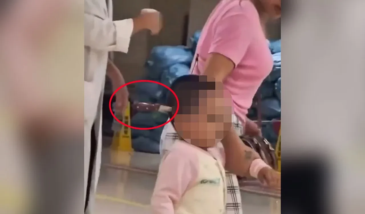 Başına 15 santimlik bıçak saplanan küçük kızı annesi yürüyerek hastaneye getirdi