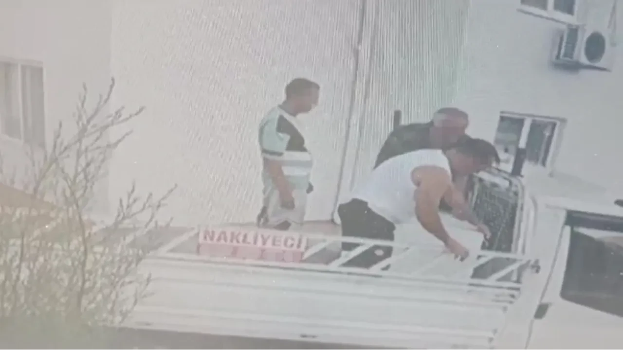 Eve geldiğinde hayatının şokunu yaşadı! Her şey 3,5 dakikada olmuş 