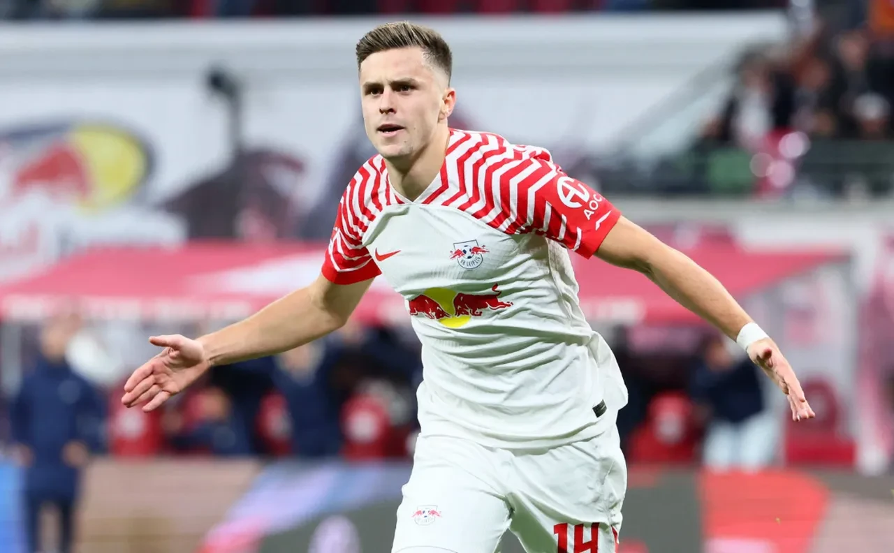 Fenerbahçe'de 10 numara harekatı! İki yıldız için transfer taarruzu