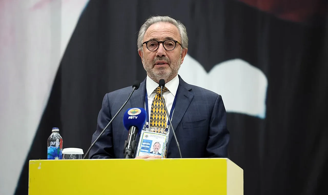 Fenerbahçe'den Kerem Aktürkoğlu ve Benfica açıklaması! Transfer gerçekleşecek mi?