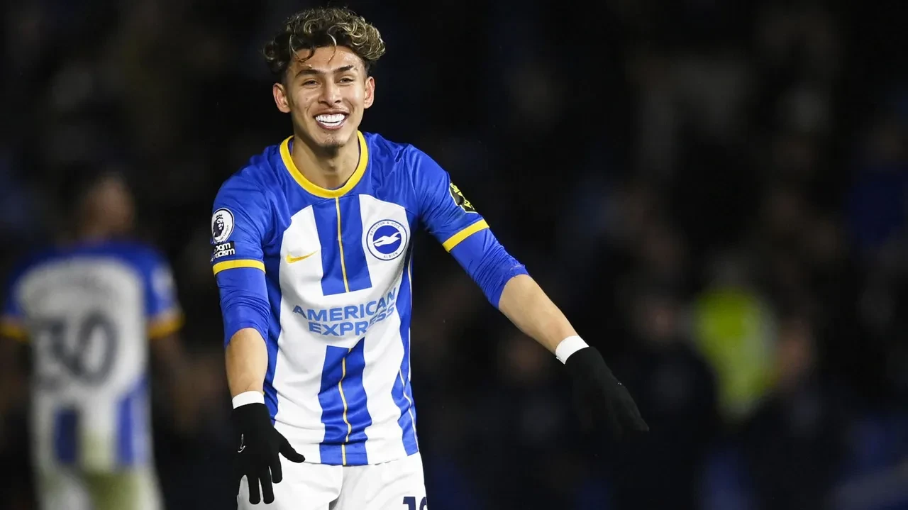 Fenerbahçe'ye transferi böyle duyuruldu! Premiere Lig'den kanat geliyor