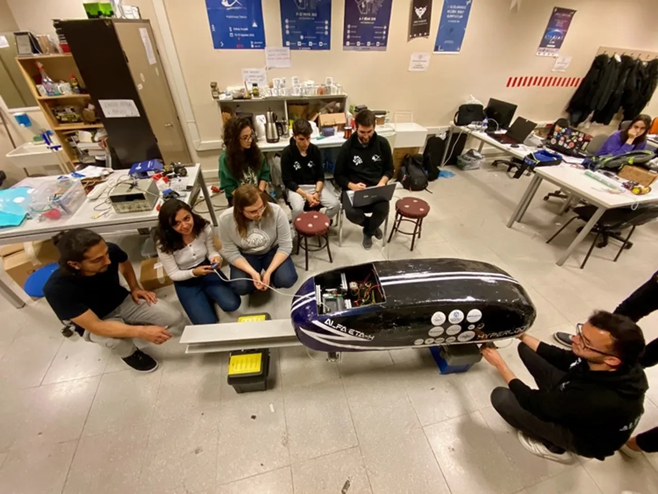 Hyperloop teknolojisi TEKNOFEST'te: Ses hızında seyahat için genç mühendisler yarışıyor