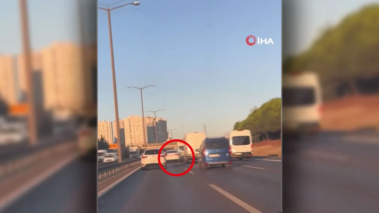 İstanbul’da makas atarak trafiği tehlikeye sokan sürücü yakalandı! 