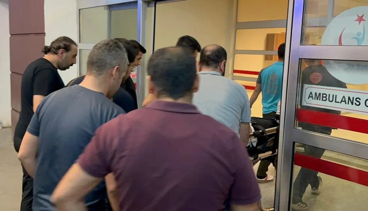 Kahvehane basıp, kuzenini katletti! Savunması şoke etti: "Annemle ilişki yaşıyordu"