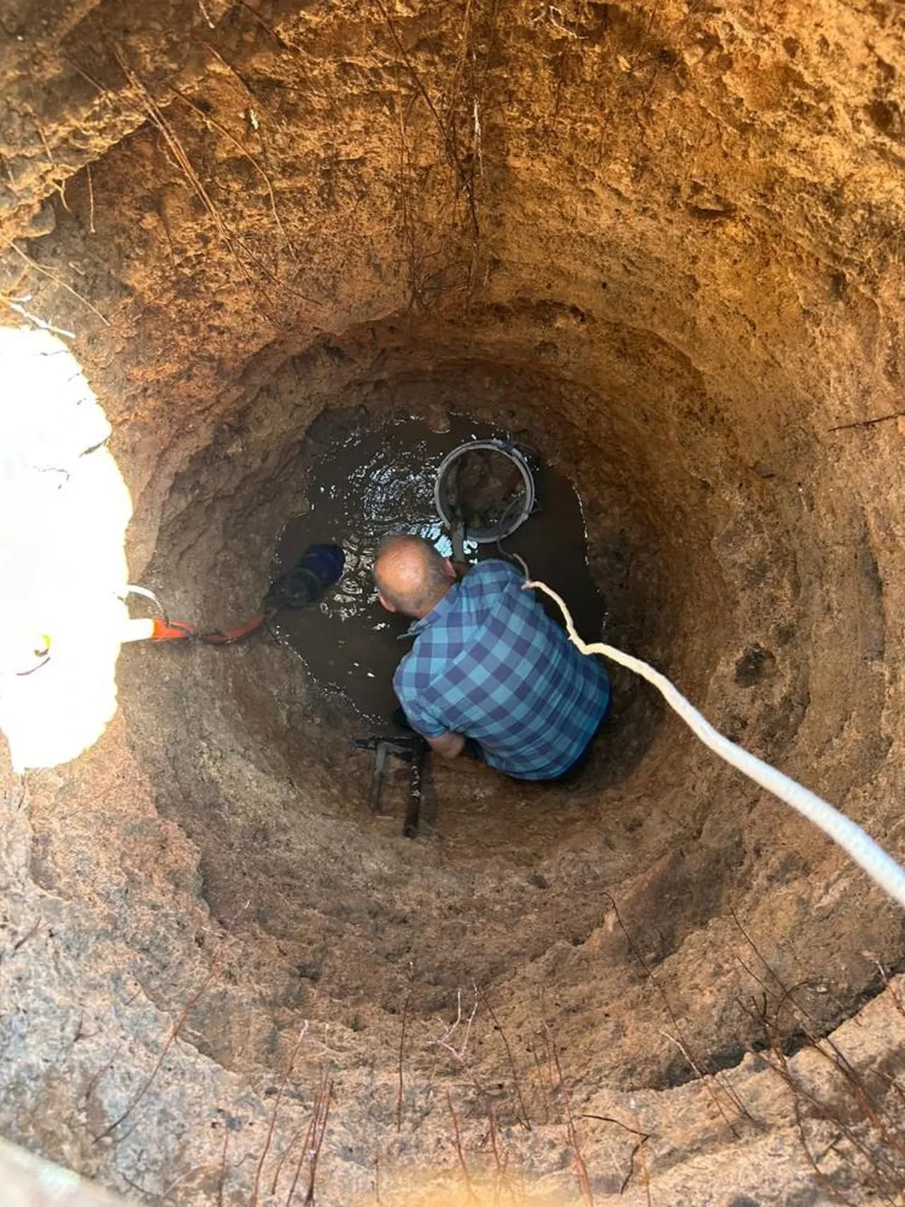 Kuraklık kapıyı çaldı! 80 yıllık kuyuda ilk kez su bitti