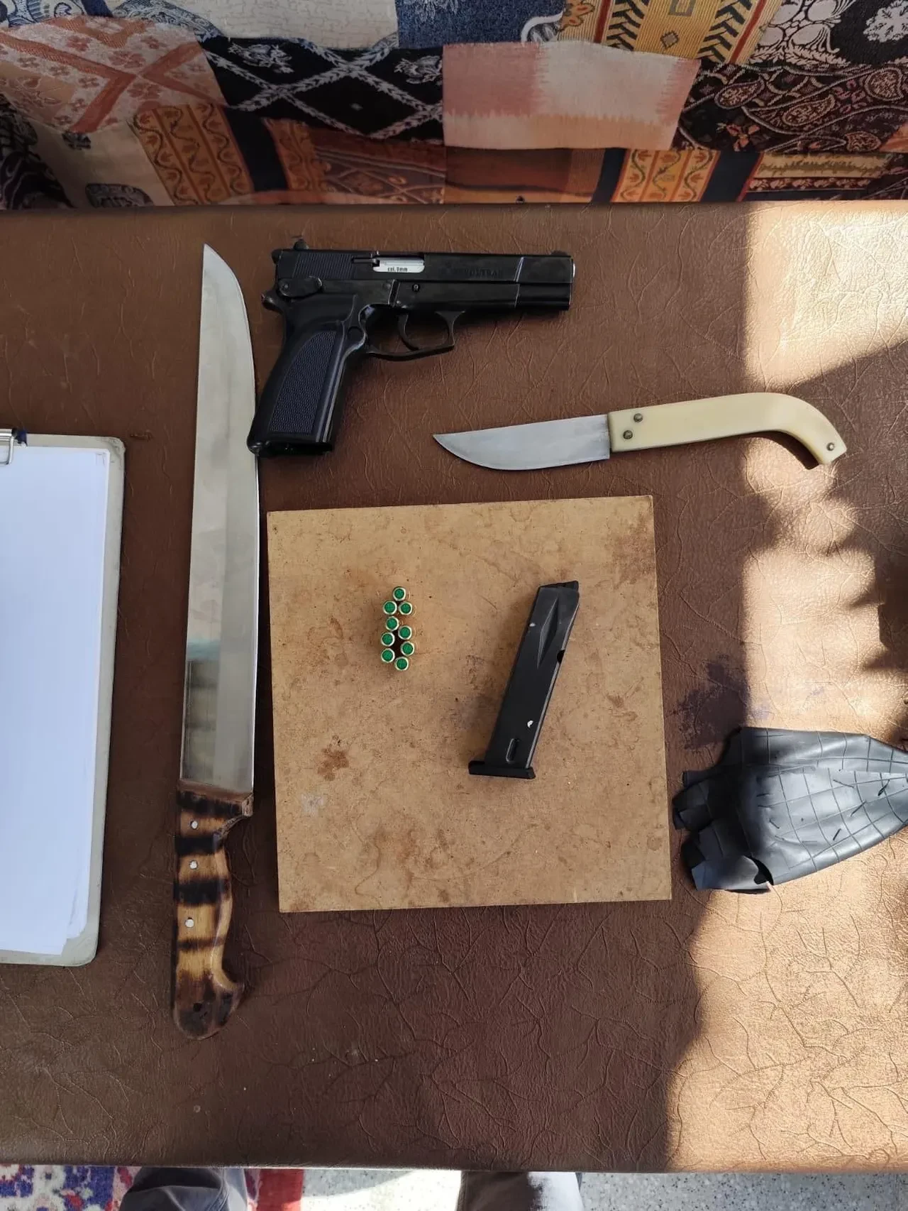 Sosyal medya paylaşımları 16 yaşındaki çocuğu ele verdi: Evinde yok yok!