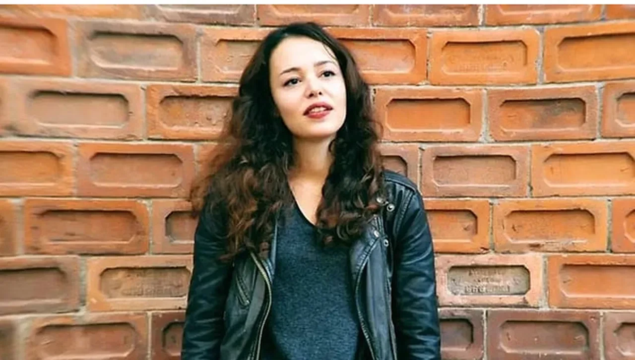 Sosyete de taciz iddialarıyla karıştı! Lara Kamhi'nin Volkan Büyükhanlı iddiası gündem oldu 