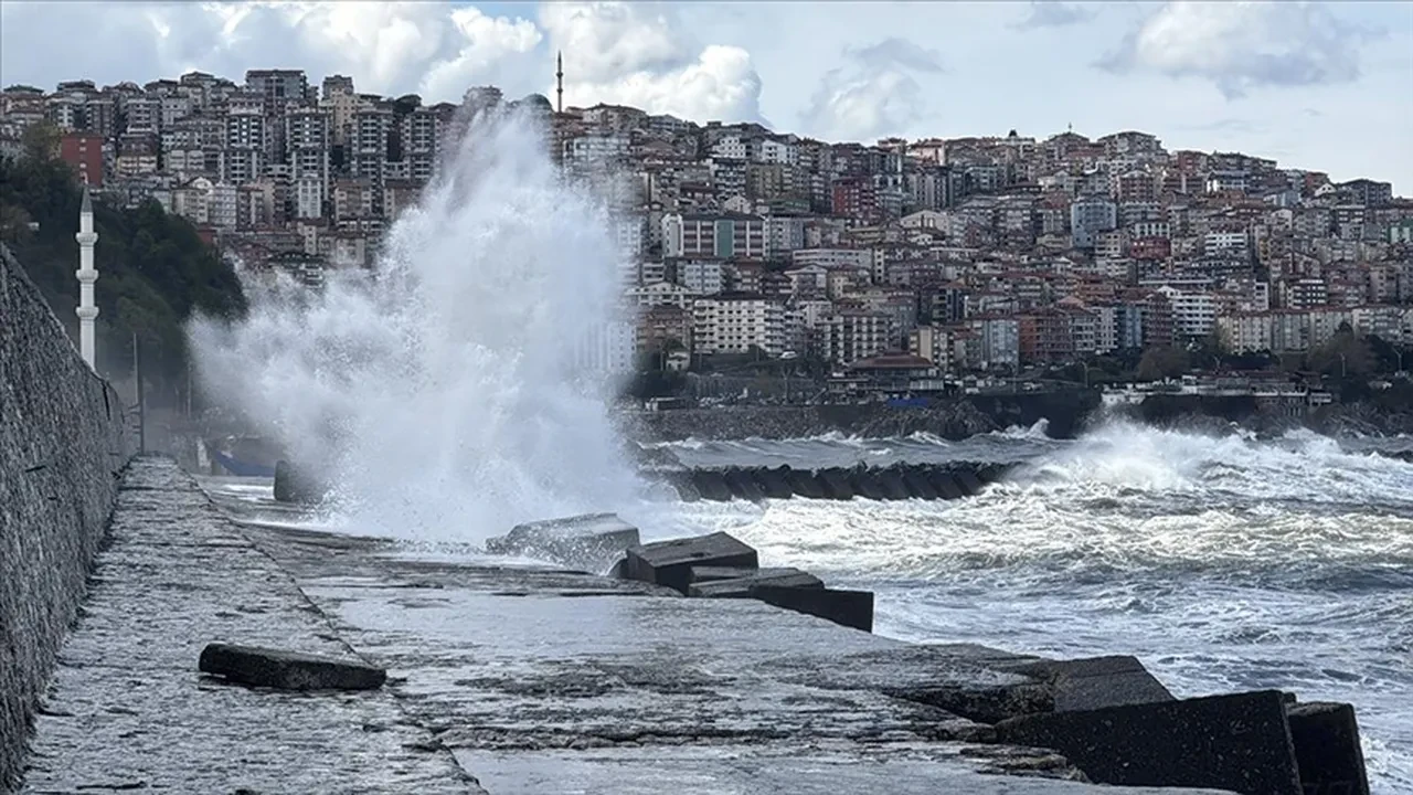 Meteoroloji'den iki bölgeye fırtına uyarısı! Bazı illerde yağış var