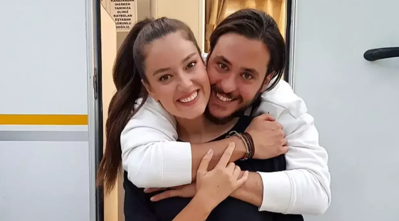 Pelin Akil ile Anıl Altan resmen boşandı 