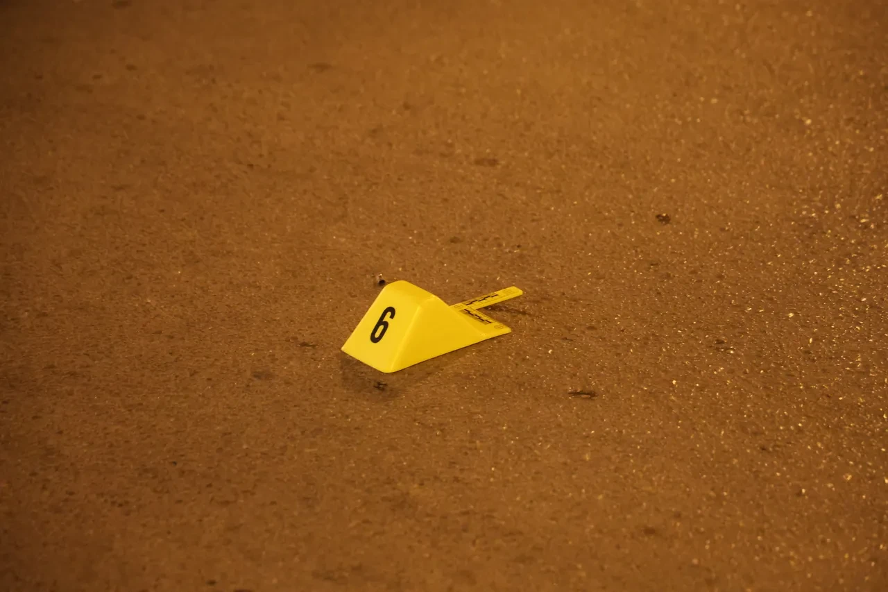 Sokak ortasında dehşet saçtılar! Polis yoldan boş kovan topladı