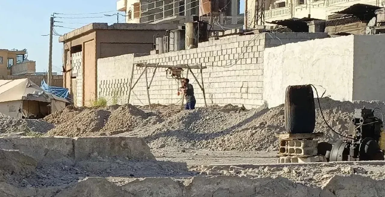 Terör örgütü YPG korkudan küreklere sarıldı! Tünel kazmaya başladılar