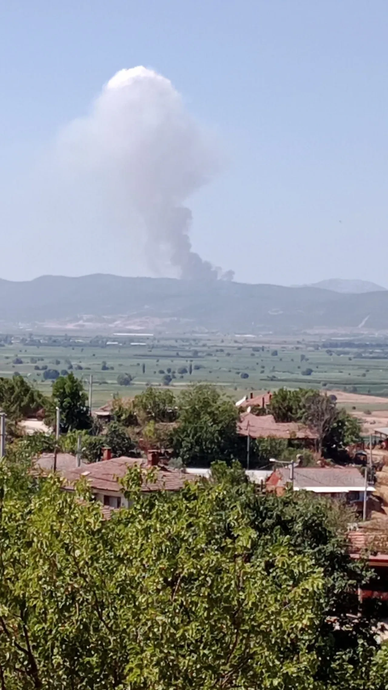 Bursa yangını son dakika! Yenişehir'de yangın nerede, neden çıktı? Kontrol altına alma çalışmaları sürüyor