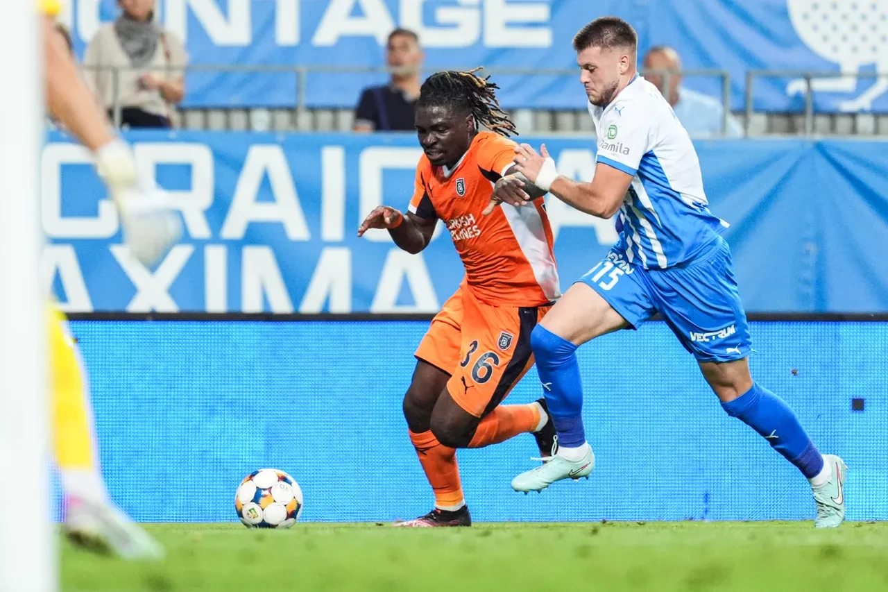 Başakşehir UEFA Konferans Ligi'ne play-off turunda veda etti!