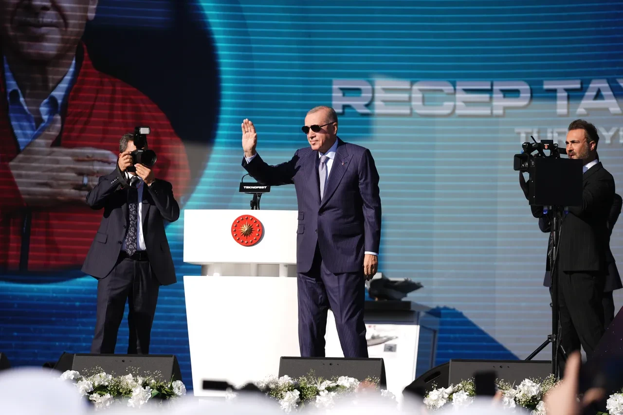 Cumhurbaşkanı Erdoğan'dan TEKNOFEST Mavi Vatan'da tarihi mesaj: Hasımlarımız endişe içinde