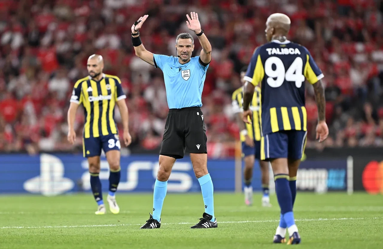 Fenerbahçe 16 yıllık Şampiyonlar Ligi hasretine son veremedi! Benfica'ya elendi