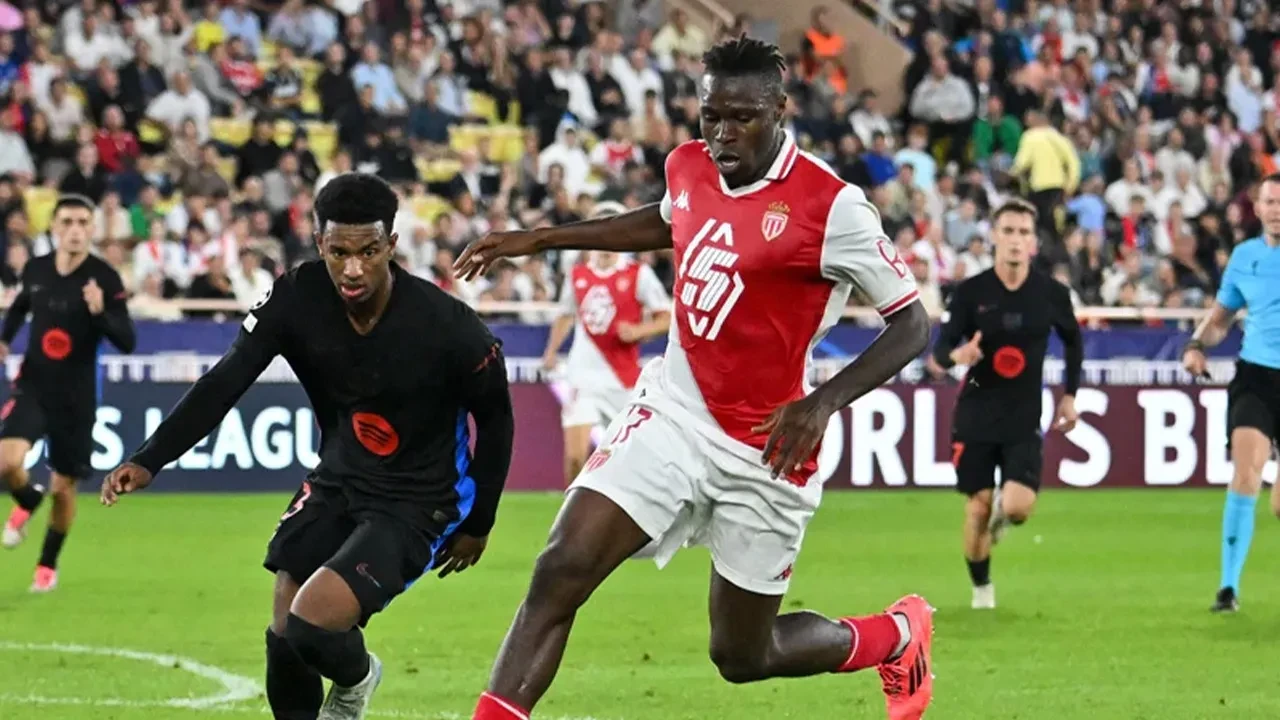 Galatasaray, Wilfried Singo ile 5 yıllık sözleşme imzaladı