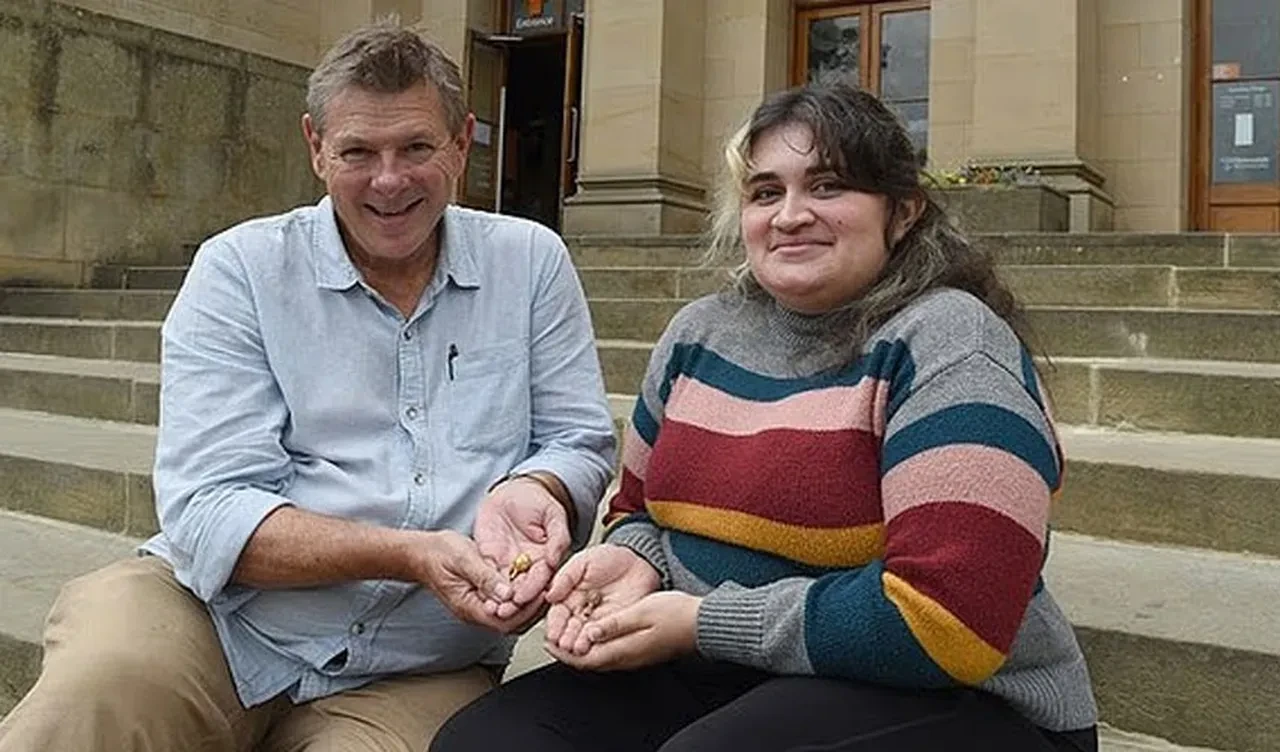 İlk kez katıldığı kazıda altın buldu üstelik seçkinler için yüksek statüde