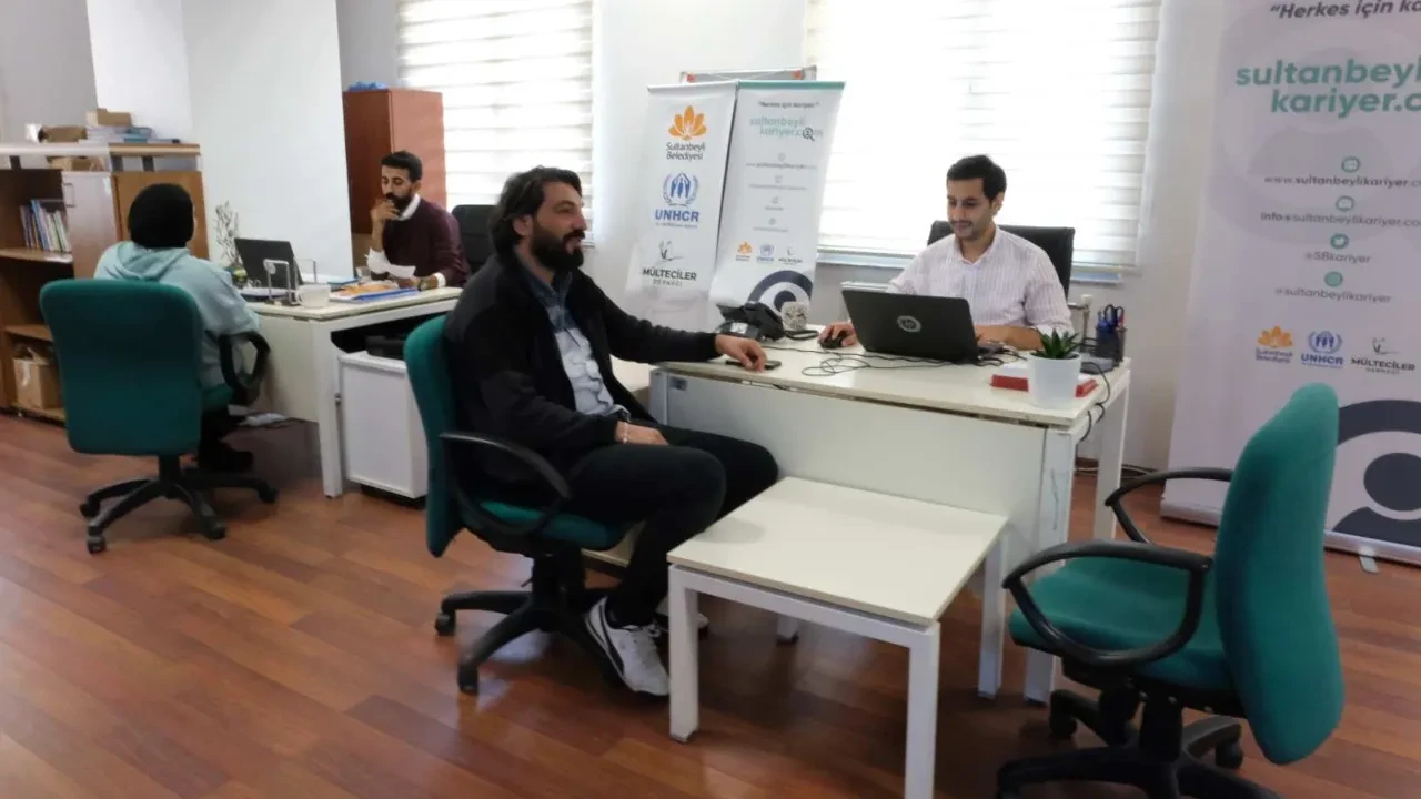 İş öncesi mülakat provası kariyerlere yön verecek: İstanbul'da ücretsiz bireysel danışmanlık hizmeti için son tarih belli oldu!
