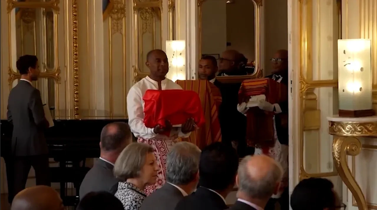 Kralın kafatası 128 yıl sonra iade edildi! Fransa'dan Madagaskar'a getirildi