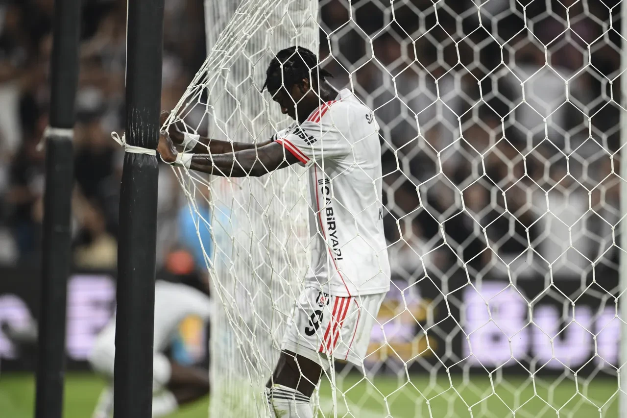 Ole Gunnar Solskjaer istifa edecek mi? Tepkilere cevap verdi