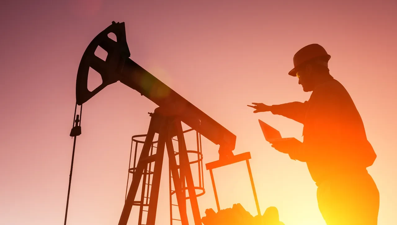 Petrol fiyatları düştü! Benzin ve motorin fiyatı için indirim beklentisi!