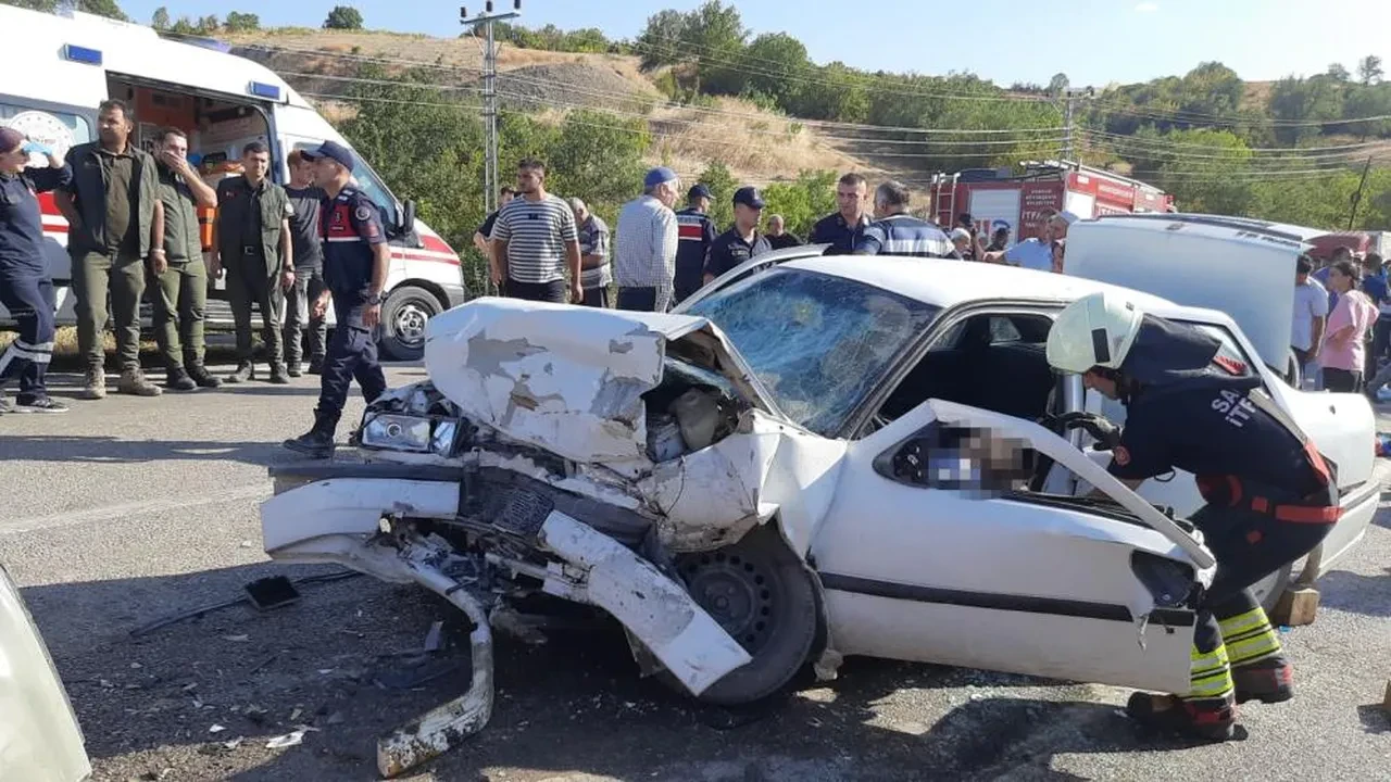 Samsun ve Giresun'da feci kaza: 2 ölü, çok sayıda yaralı var!