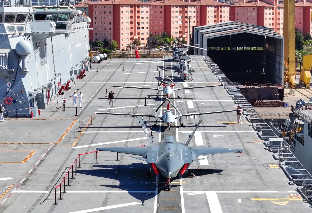 Selçuk Bayraktar 'Tarihte bir ilk' diyerek duyurdu! 'Yeni bir çağ başlattık'