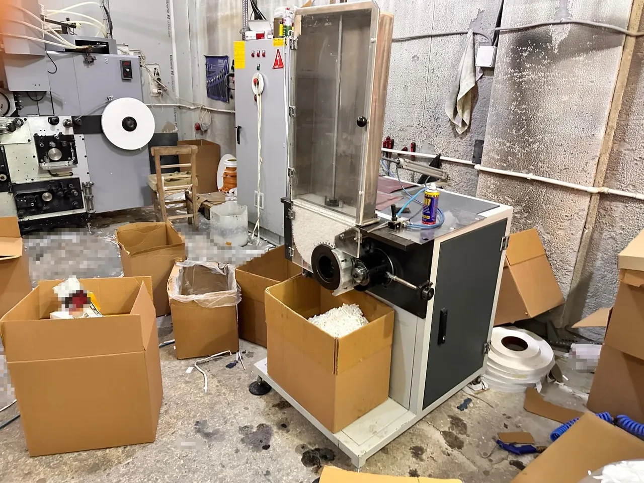 Adana'da şok baskın! Ayda 300 milyonluk üretim yapacaklardı 