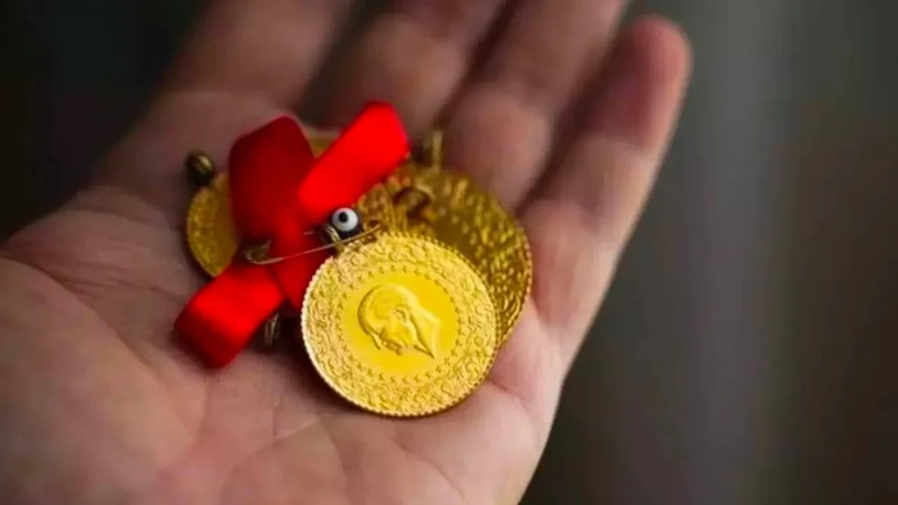 Annesine sürprizi 500 bin TL’ye patladı! 42 senedir satmadığı bilezik böyle gitti