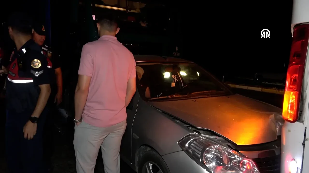 Balıkesir'de zincirleme trafik kazası! Ölü ve yaralılar var