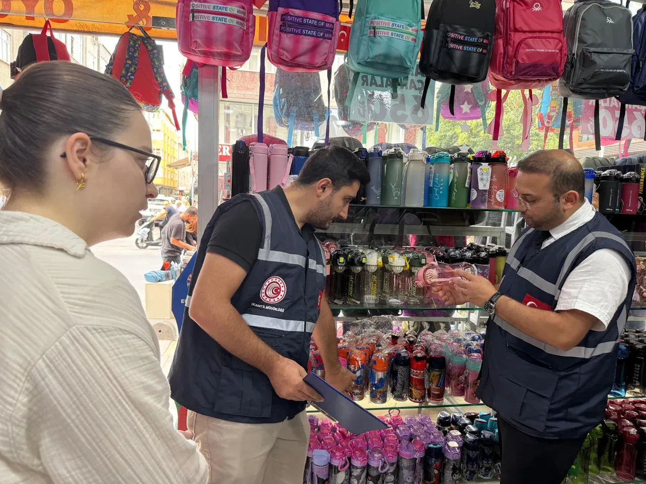 Eğitim dönemi öncesi bakanlık harekete geçti: İstanbul’da kırtasiye denetimi başladı 