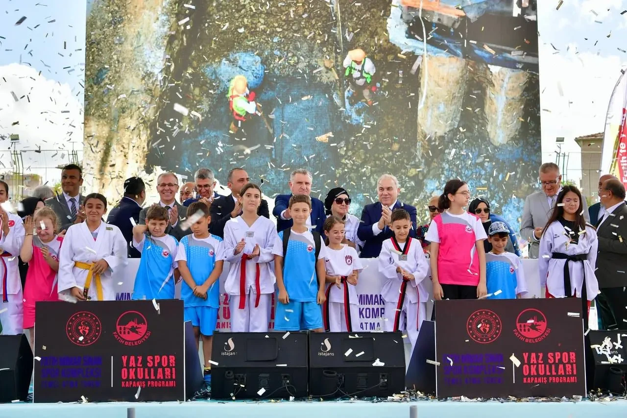 Fatih’te Mimar Sinan Spor Kompleksi’nin temeli atıldı