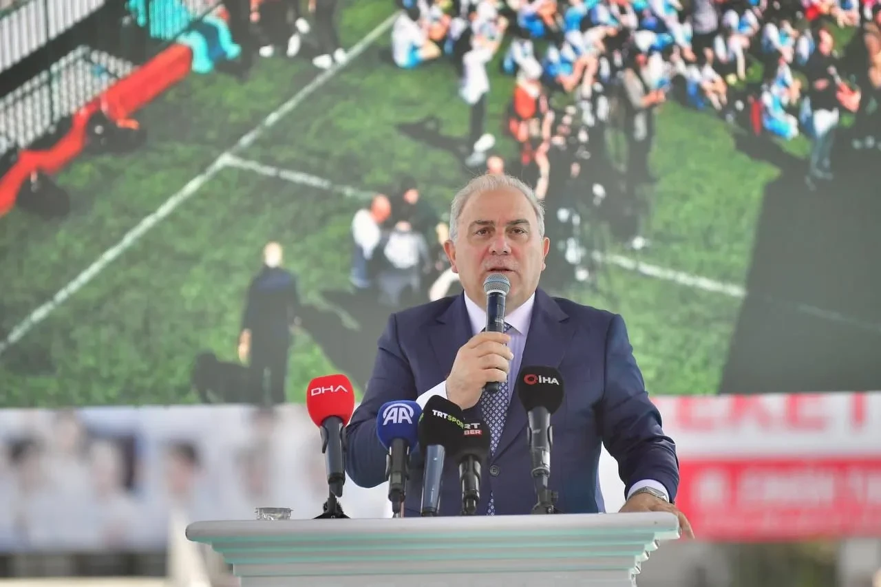 Fatih’te Mimar Sinan Spor Kompleksi’nin temeli atıldı