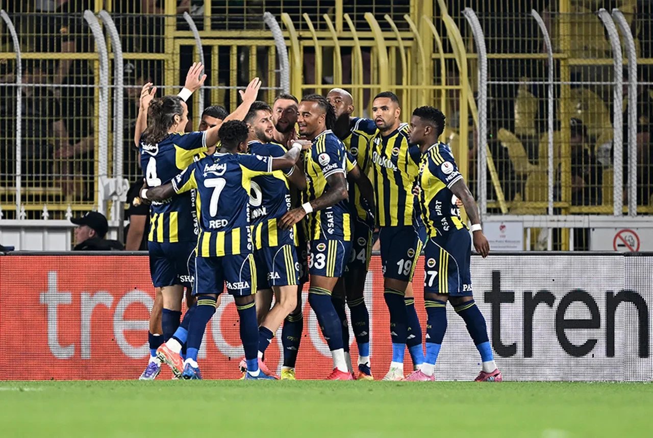Fenerbahçe ilk maçını kimle, ne zaman oynayacak? Fenerbahçe Avrupa Ligi maç tarihleri