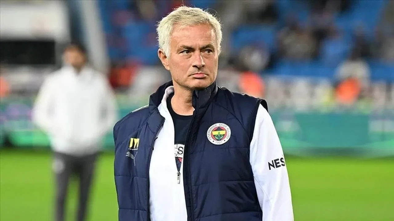 Fenerbahçe Jose Mourinho ile yollarını ayırdı! Ödenecek tazminat dudak uçuklattı