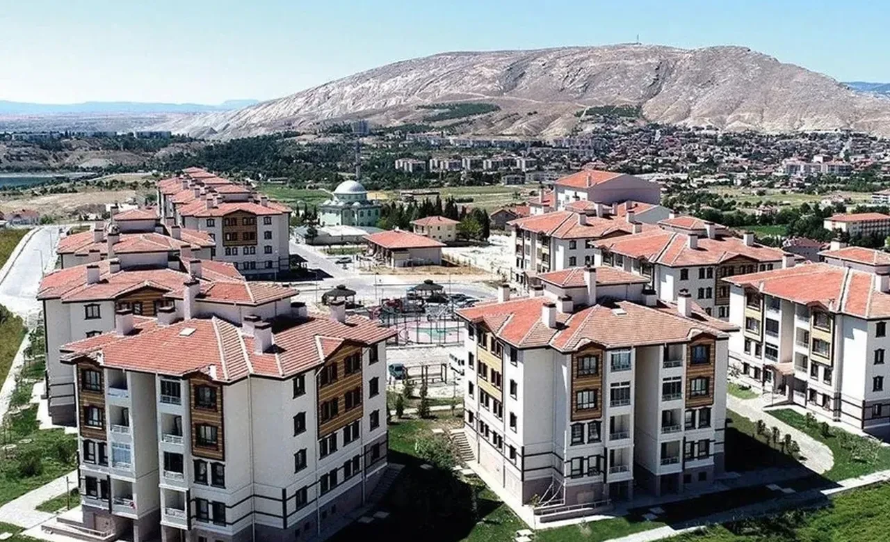 Hükümetten ev kiralarını düşürecek dev hamle! 500 bin sosyal konut geliyor