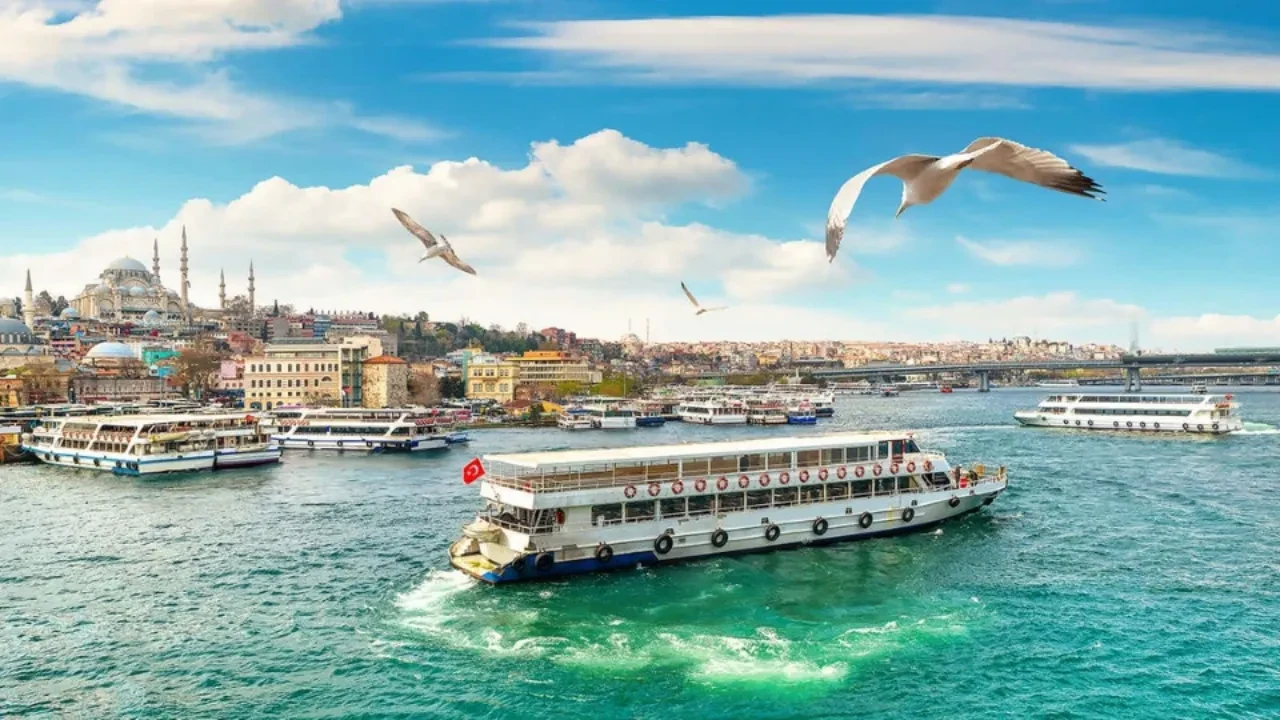 İBB duyurdu! 30 Ağustos'ta toplu ulaşım ve müzeler ücretsiz 