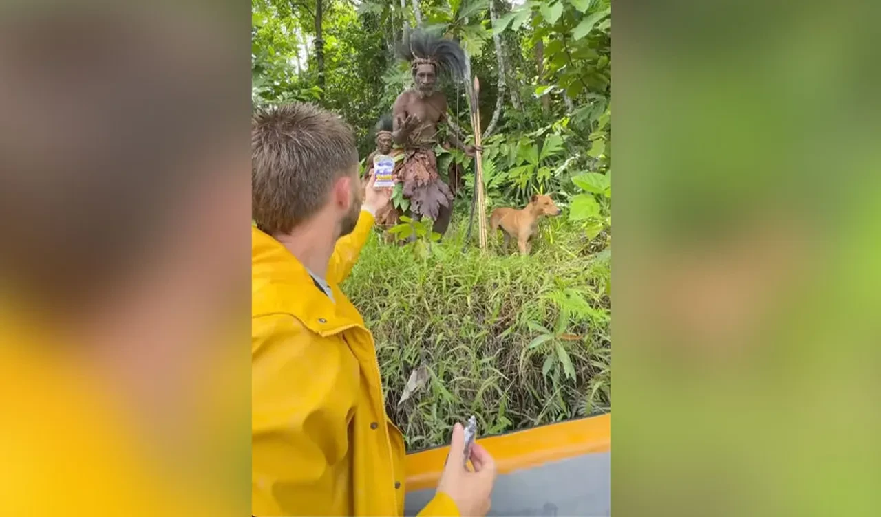 İzlenme uğruna 'yaşam ve ölüm arasında' kaldı! İzole kabileye yaptıkları dünyayı ayağa kaldırdı