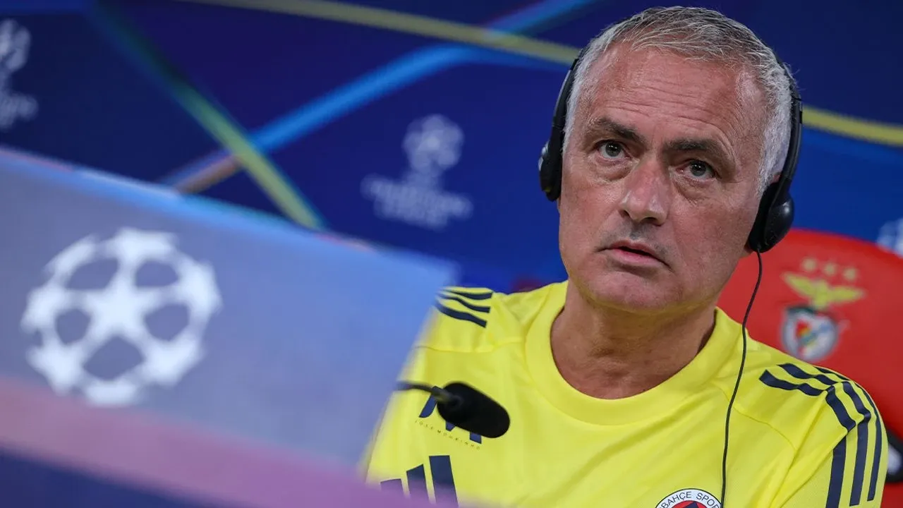 Jose Mourinho kovuldukça kazanıyor: Bugüne kadar aldığı tazminatlar dudak uçuklattı