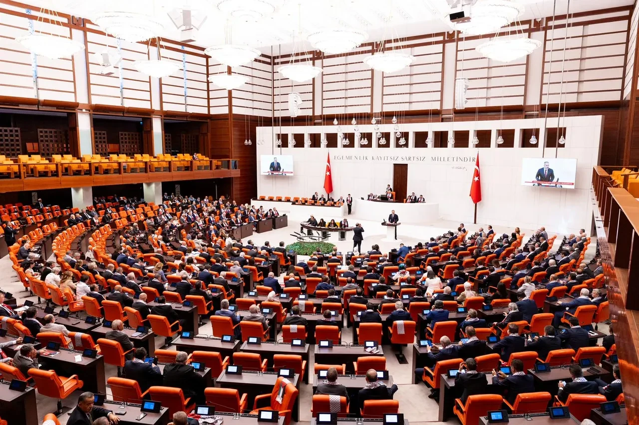 Türkiye'den kritik Gazze hamlesi! Tezkere TBMM'de kabul edildi: İsrail çağrısı dikkat çekiyor