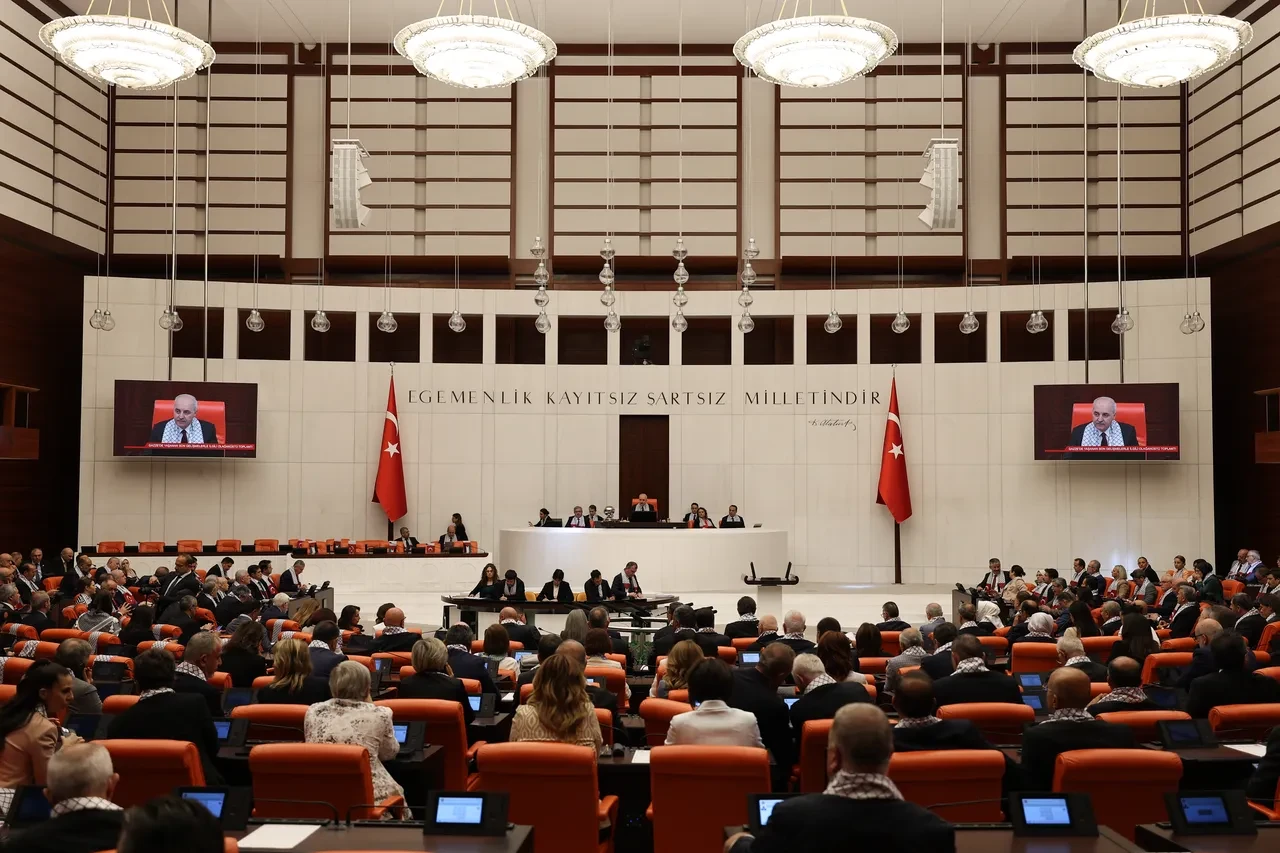 Türkiye'den kritik Gazze hamlesi! Tezkere TBMM'de kabul edildi: İsrail çağrısı dikkat çekiyor