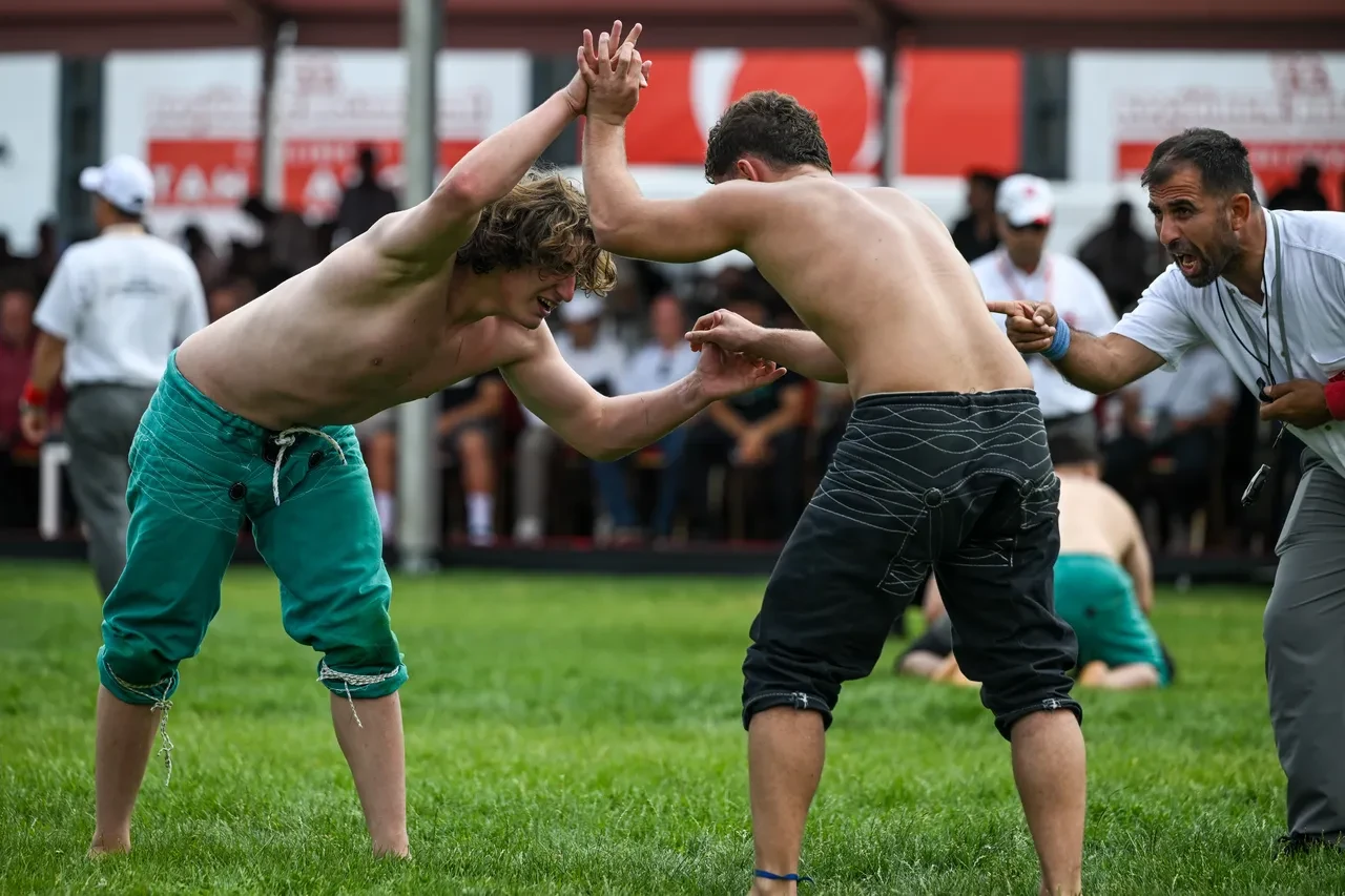 2. Taha Akgül Karakucak Güreşleri'nin başpehlivanı belli oldu!