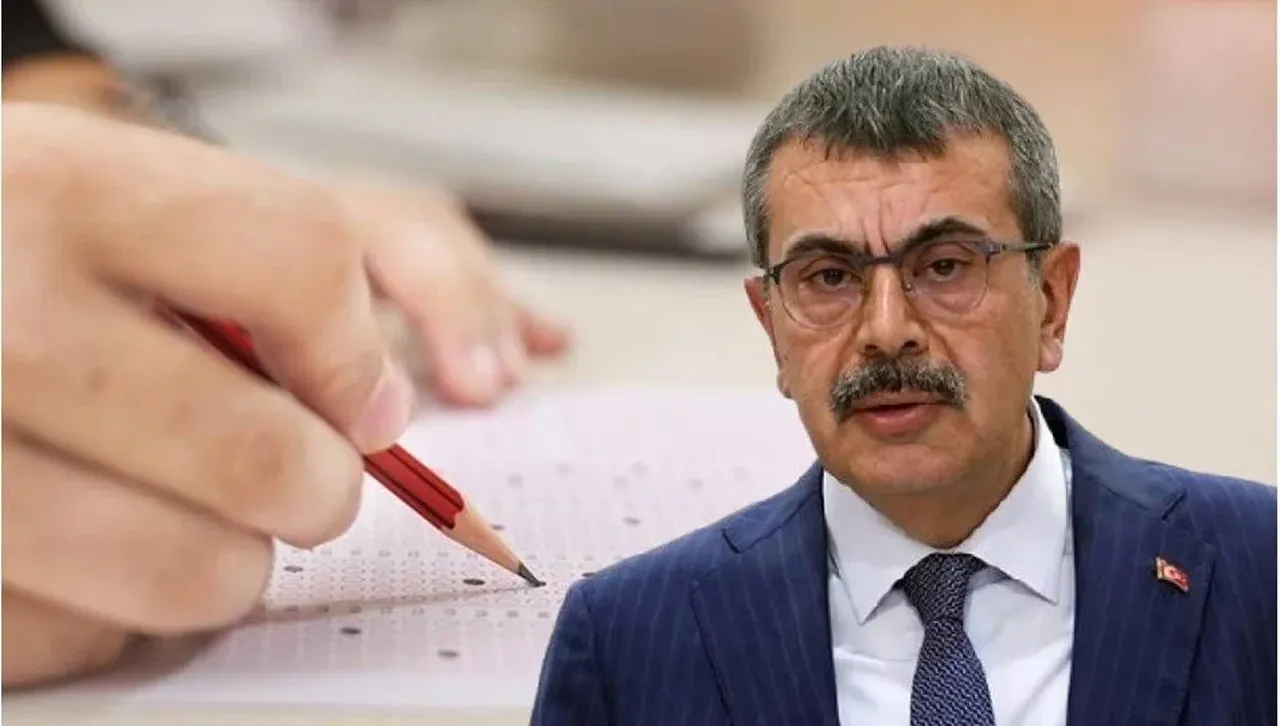 Bakan Tekin LGS ile ilgili iddialara son noktayı koydu! 'Söz konusu değil' 