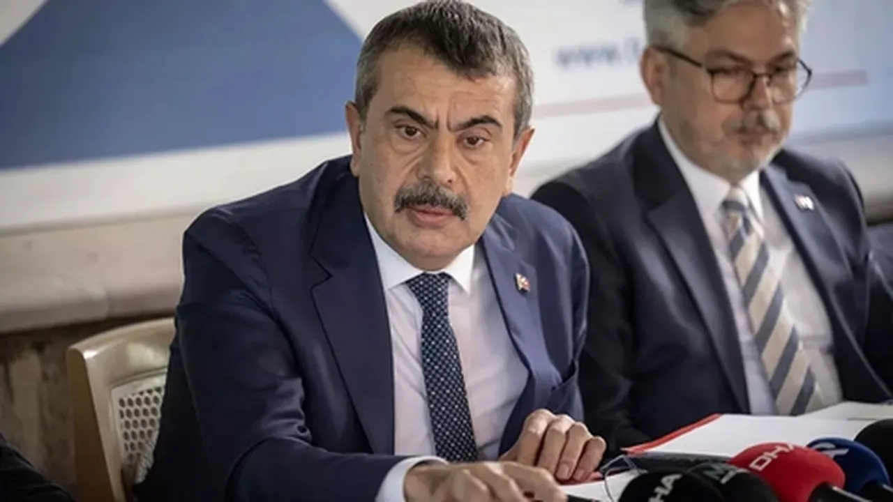 Bakan Tekin LGS ile ilgili iddialara son noktayı koydu! 'Söz konusu değil' 