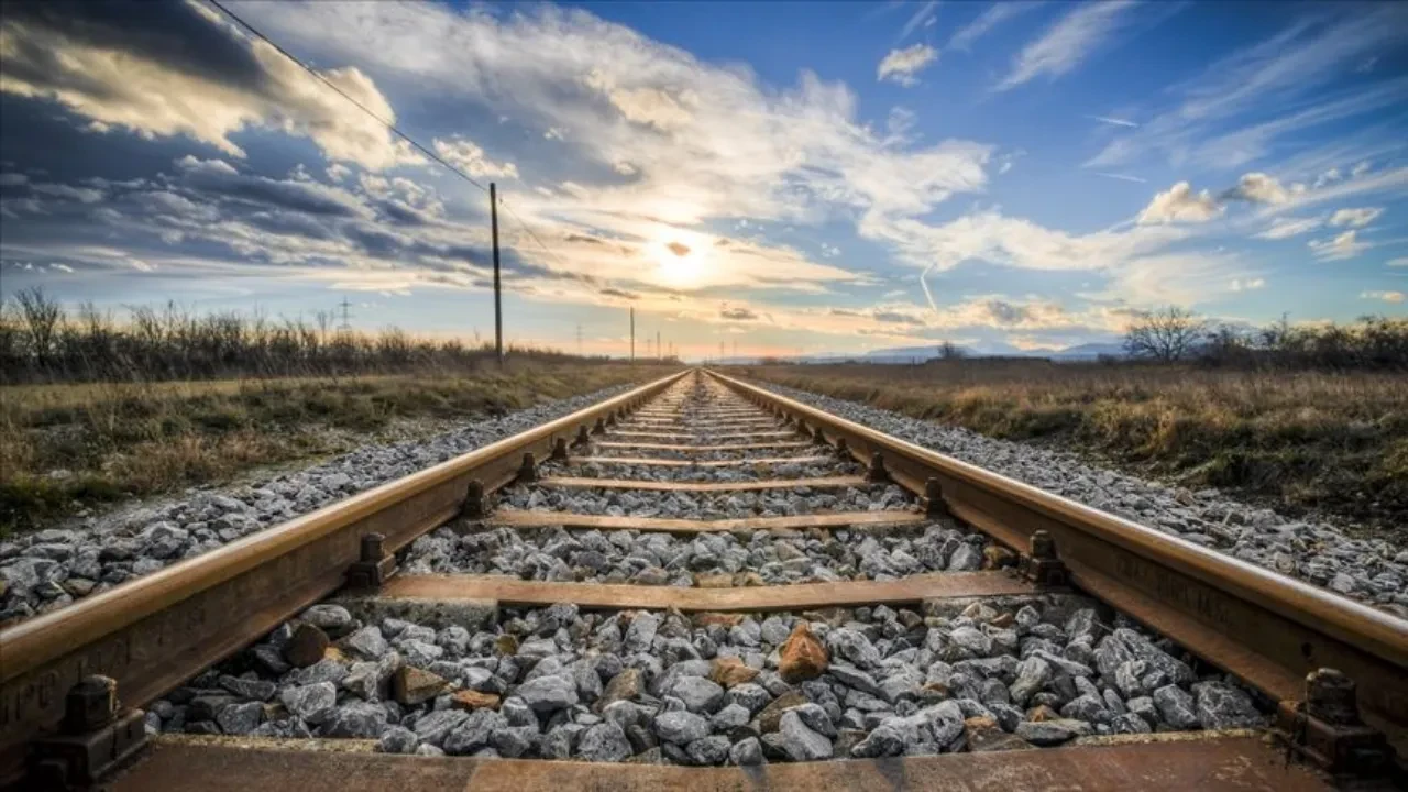 Çin'den yola çıkan iki yük treni yarın Türkiye'den Avrupa'ya hareket edecek