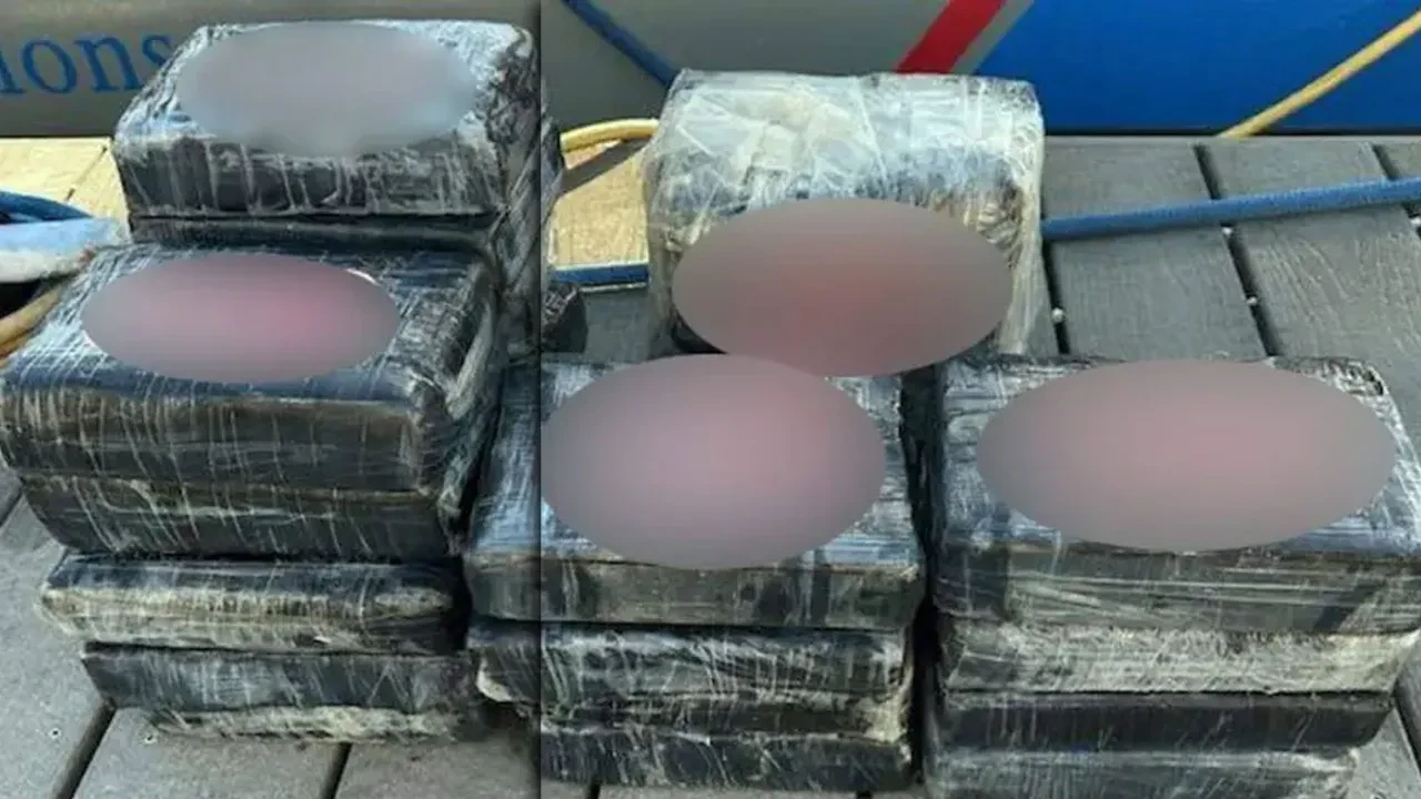 Denizde yüzen 20'den fazla tuğla şeklindeki paketin gizemi çözüldü! Polis devreye girdi